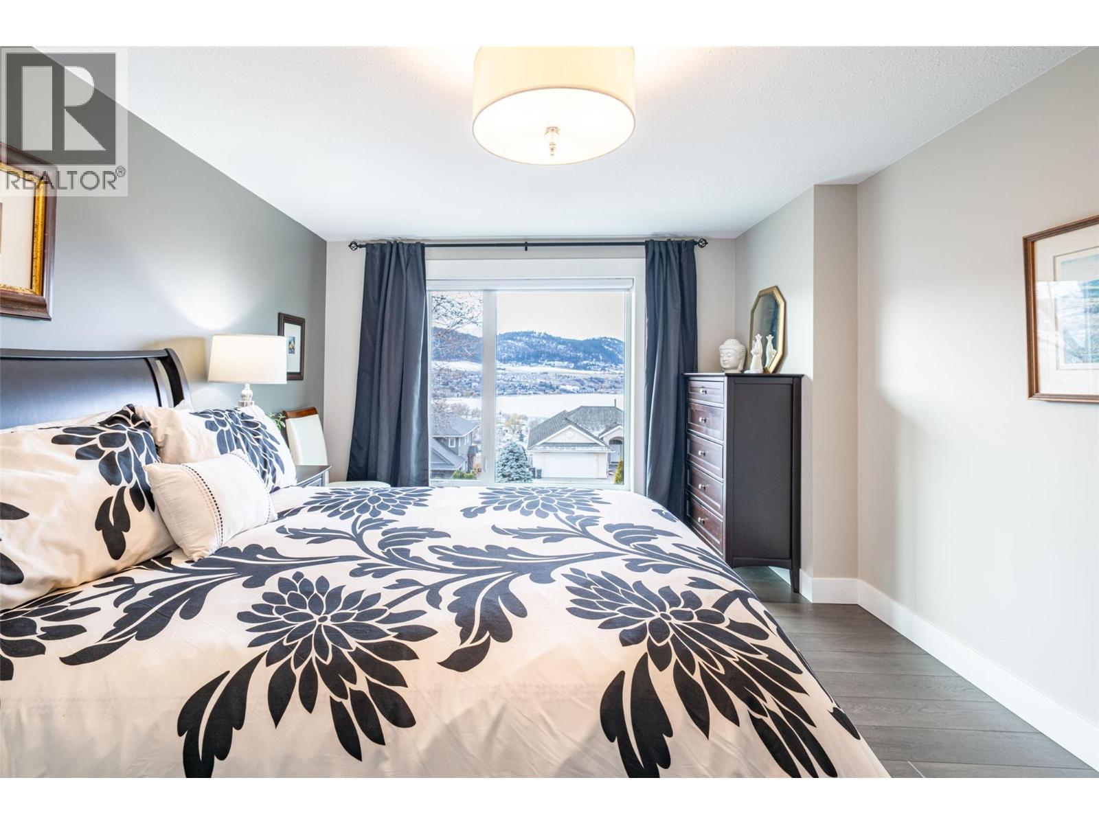 6809 Cameo Drive N, Vernon