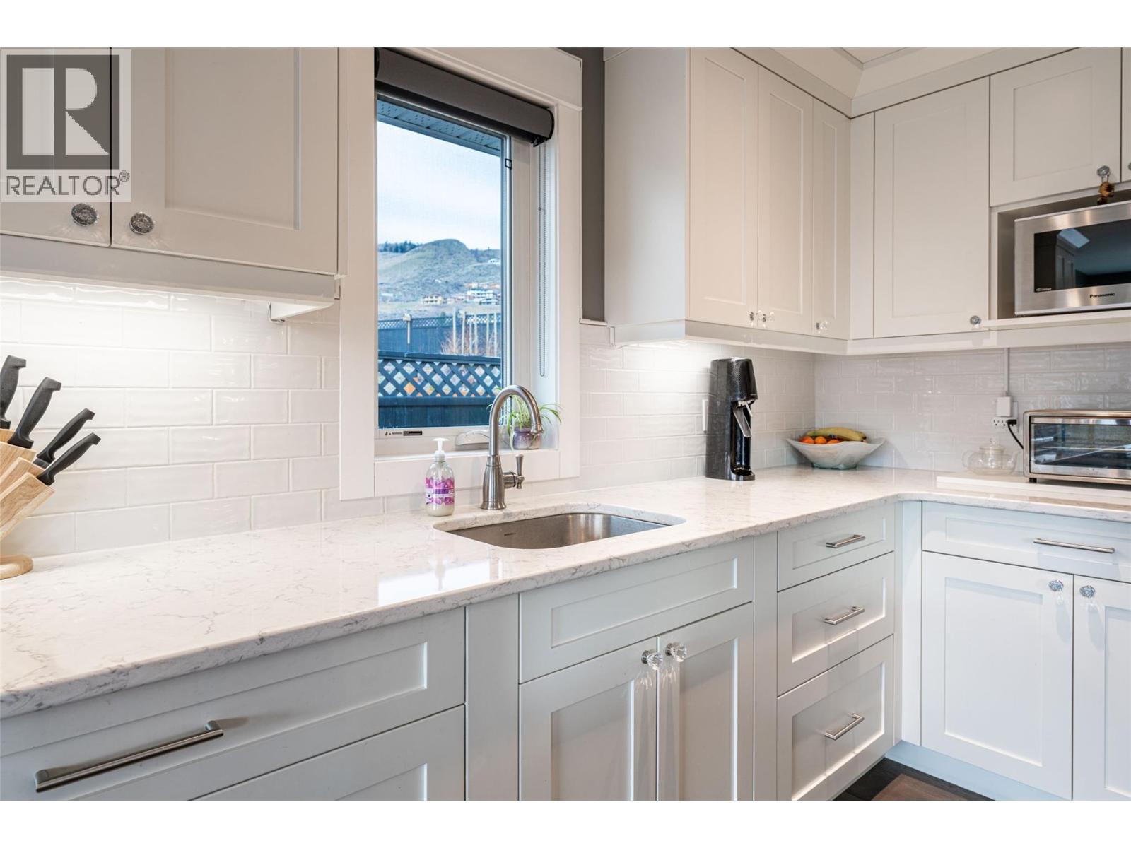 6809 Cameo Drive N, Vernon