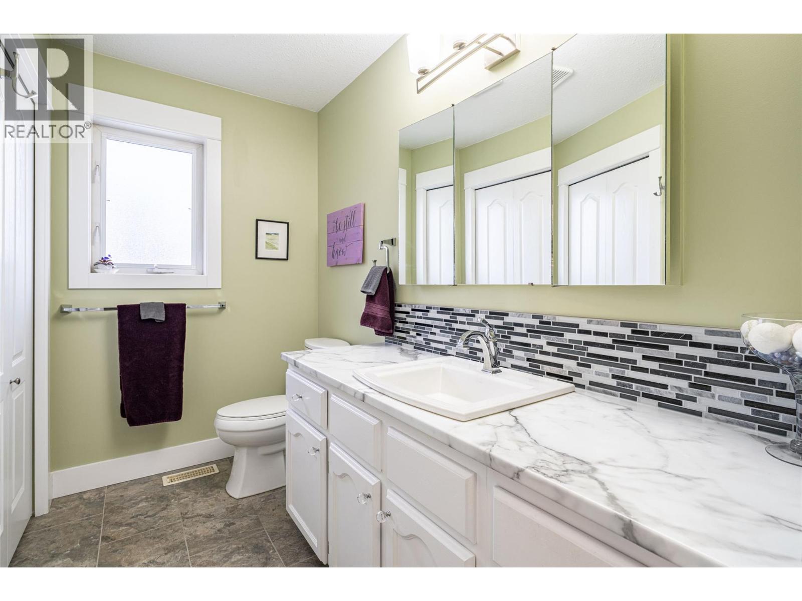 6809 Cameo Drive N, Vernon