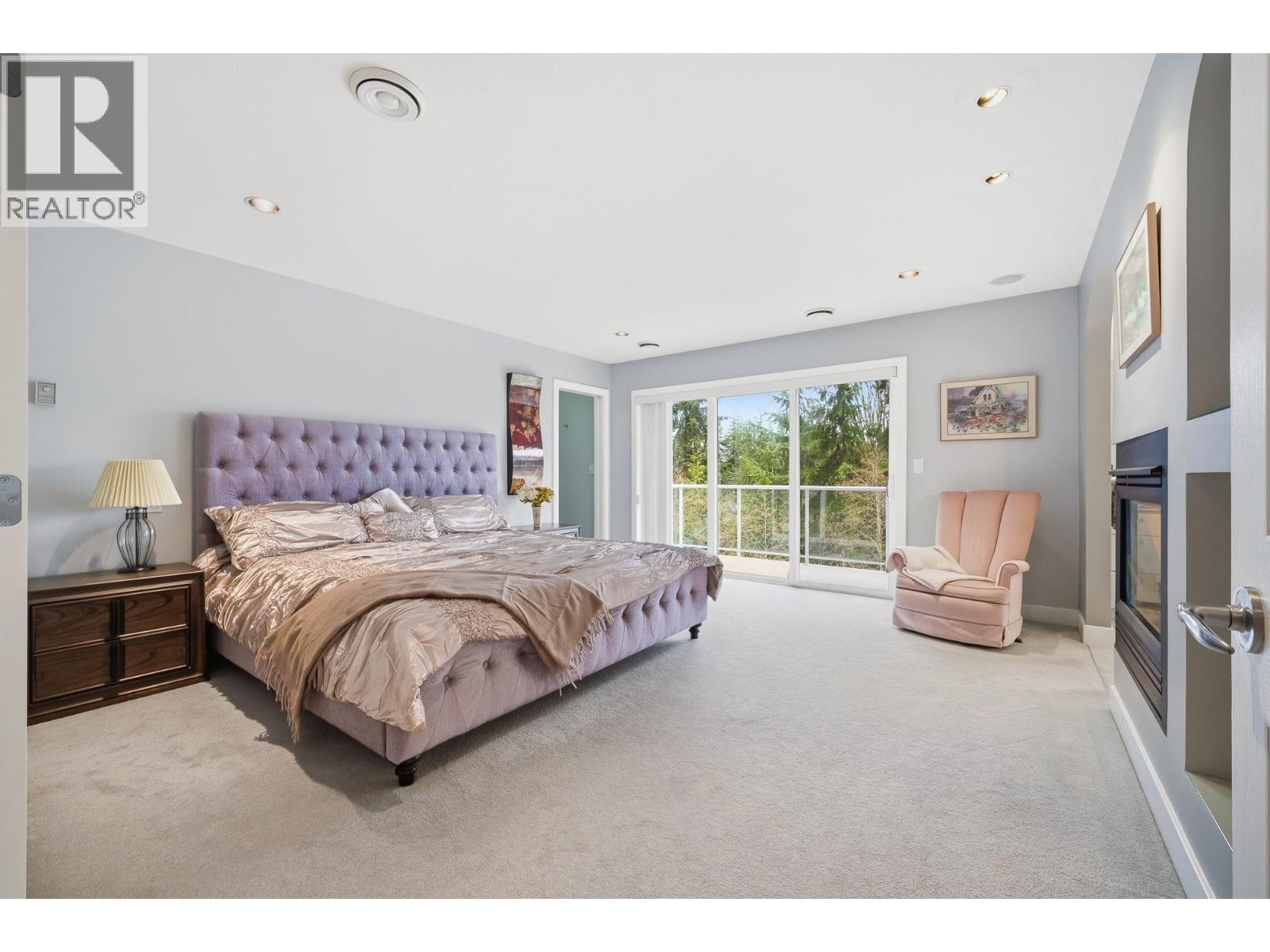 1075 THOMSON ROAD, Anmore