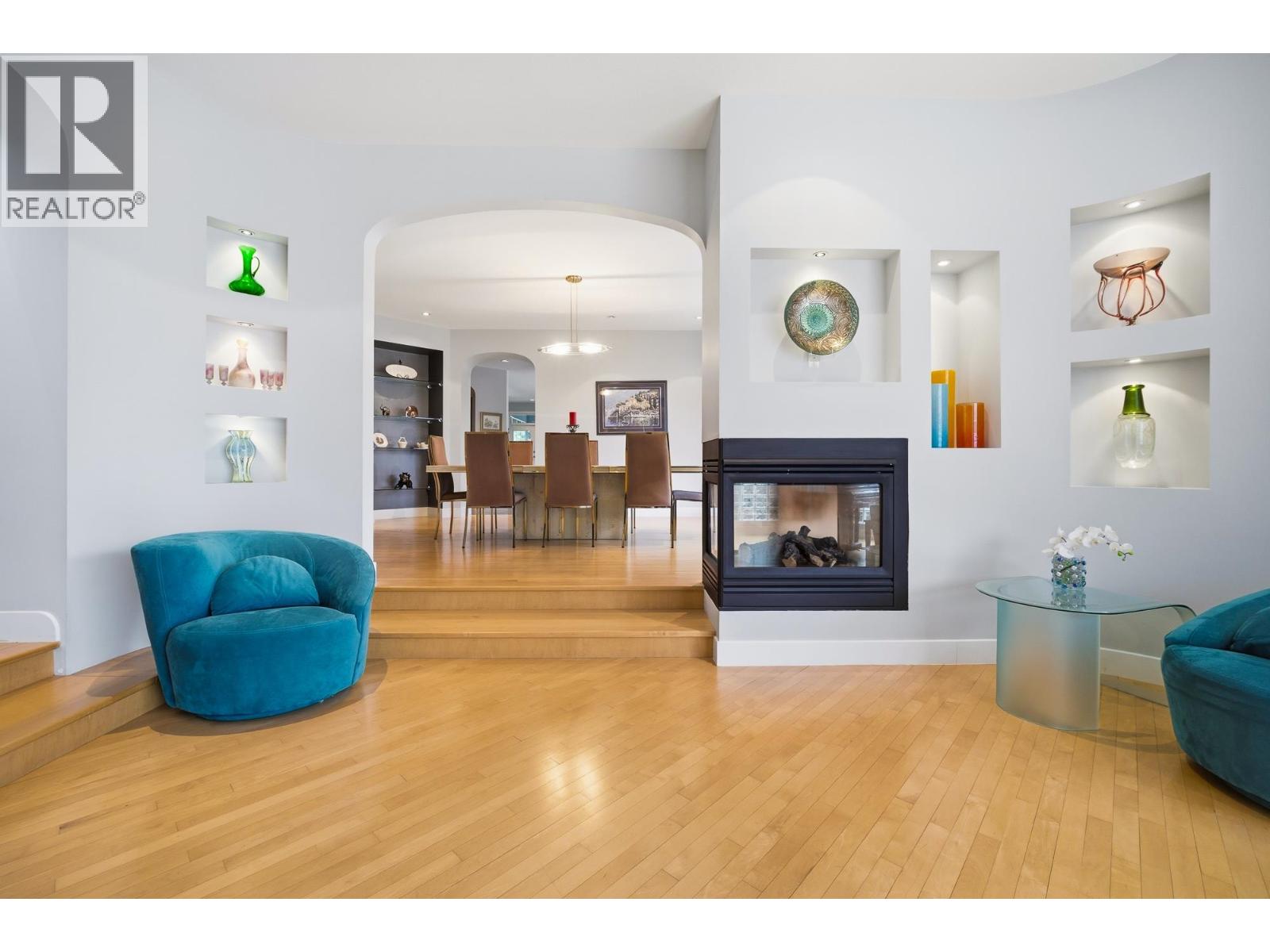 1075 THOMSON ROAD, Anmore