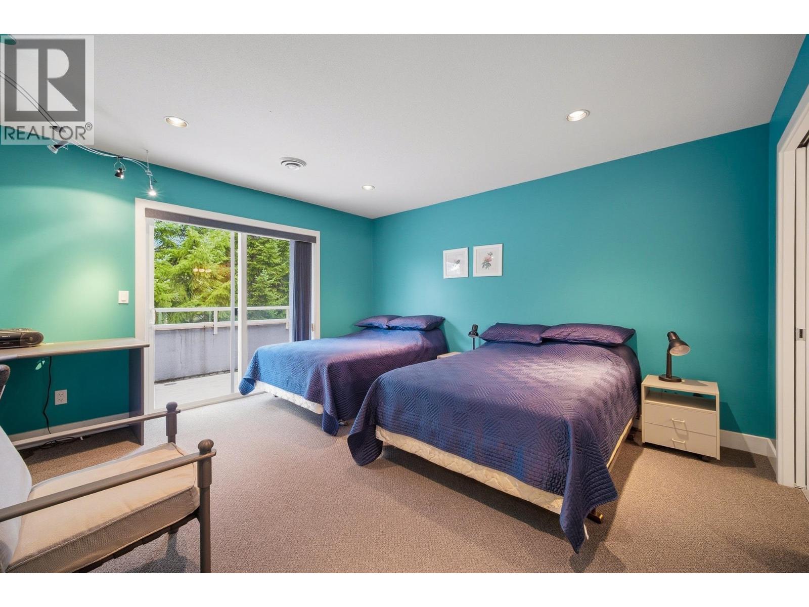 1075 THOMSON ROAD, Anmore