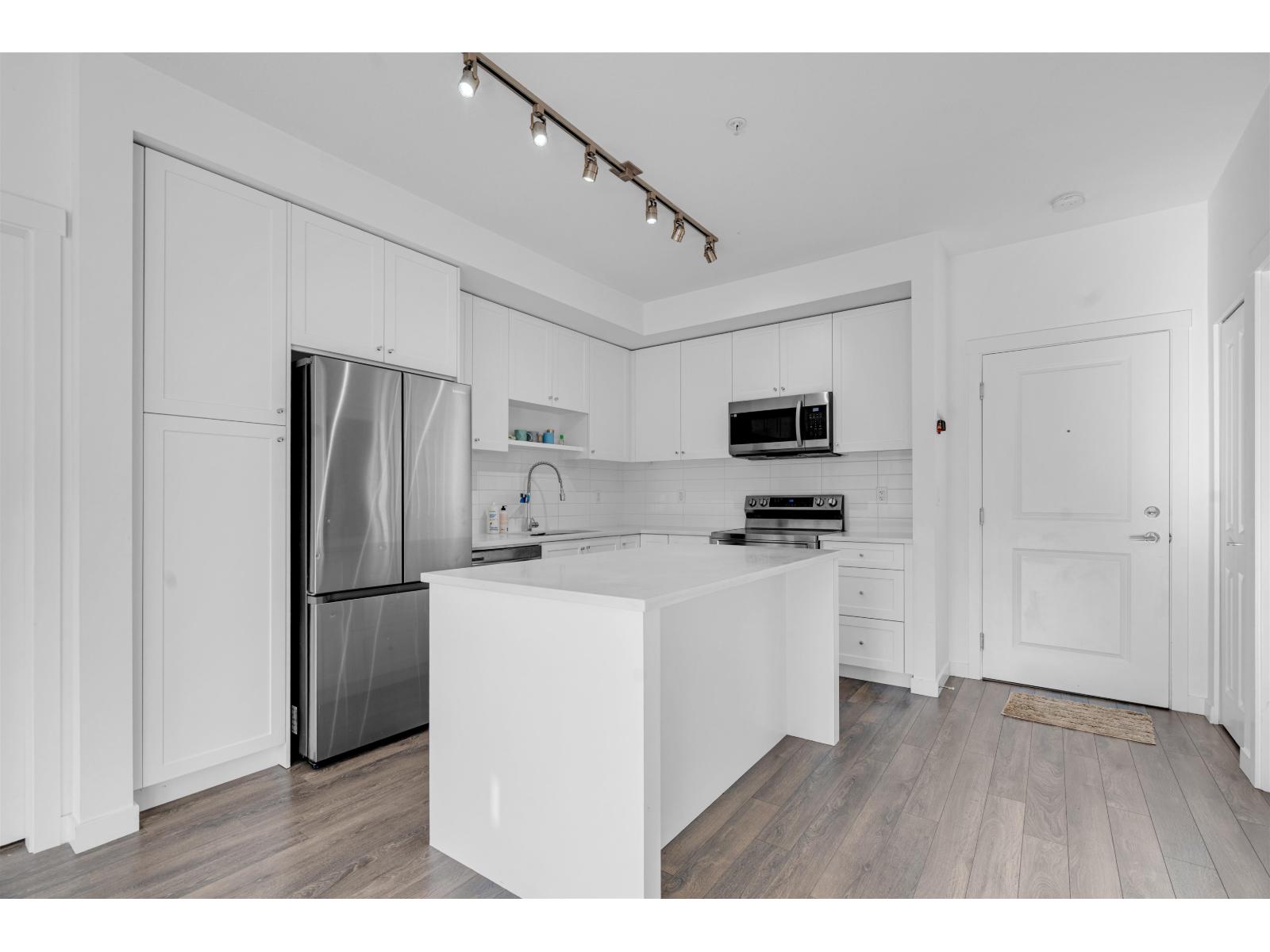 418 15825 85 AVENUE, Surrey