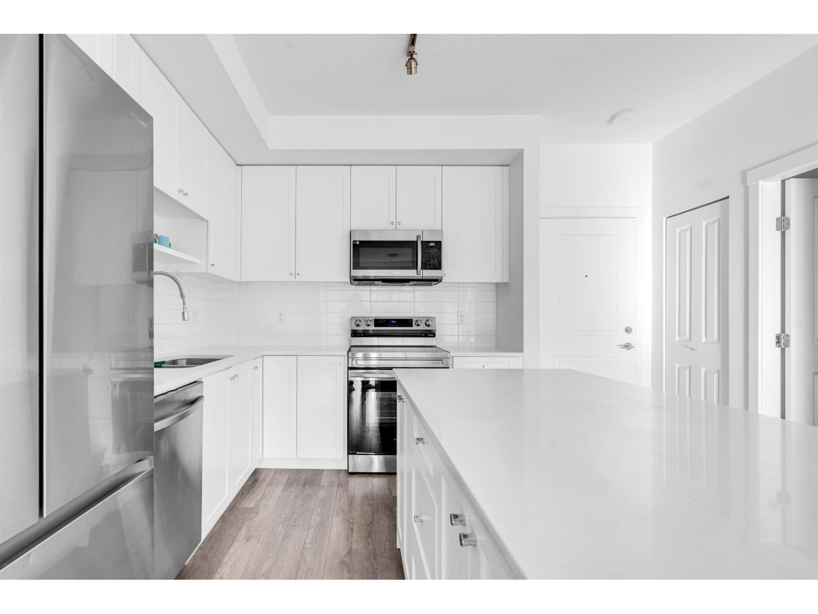 418 15825 85 AVENUE, Surrey