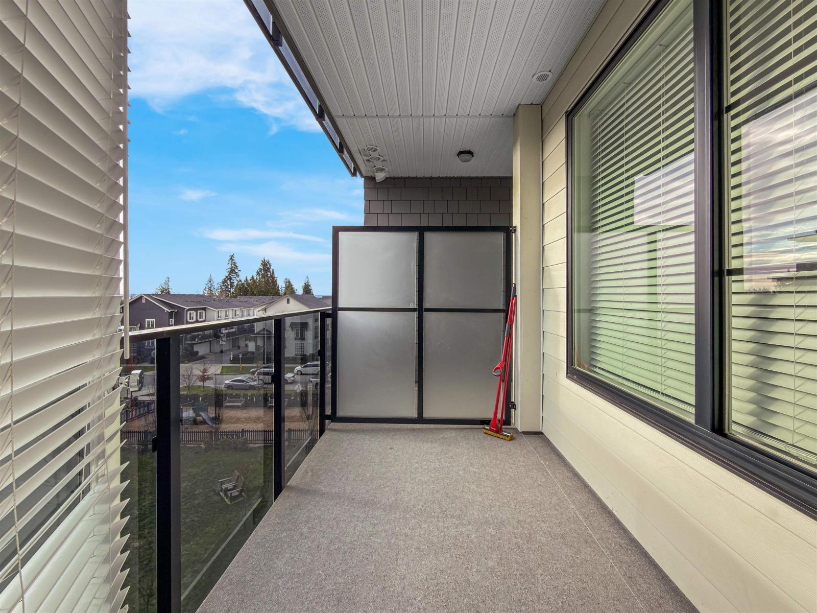 418 15825 85 AVENUE, Surrey