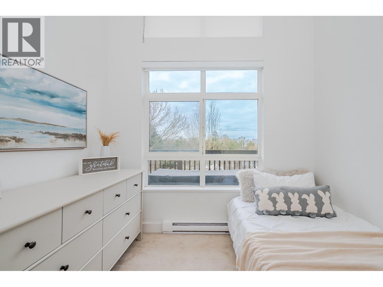 409 9233 FERNDALE ROAD, Richmond