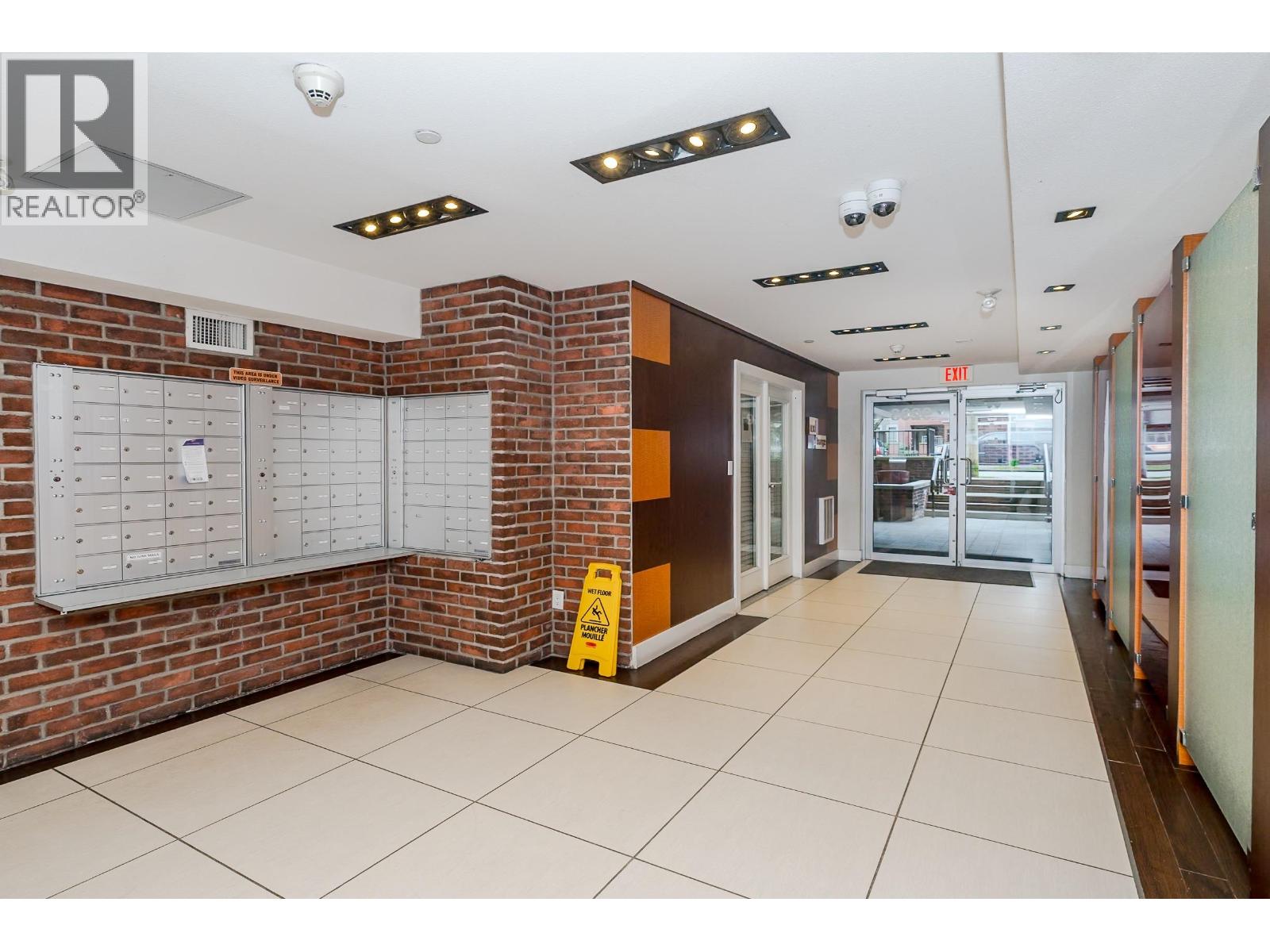 409 9233 FERNDALE ROAD, Richmond