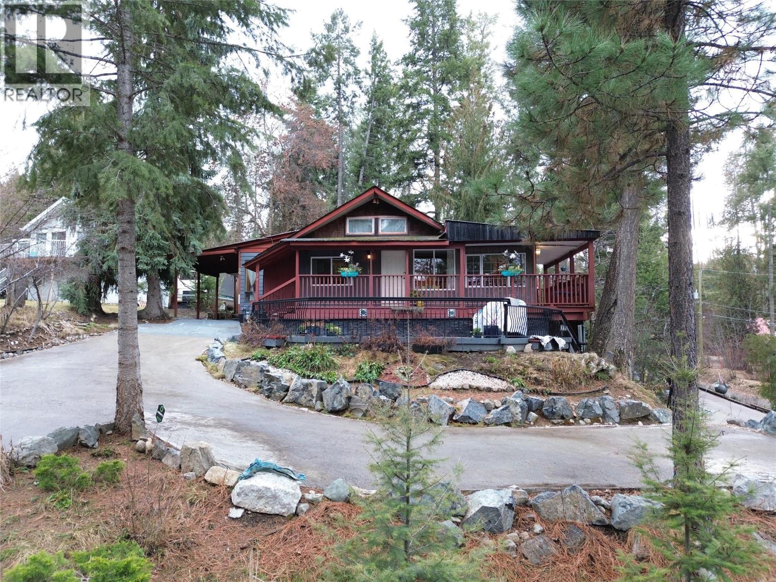 39 WILKENSON Road, Christina Lake