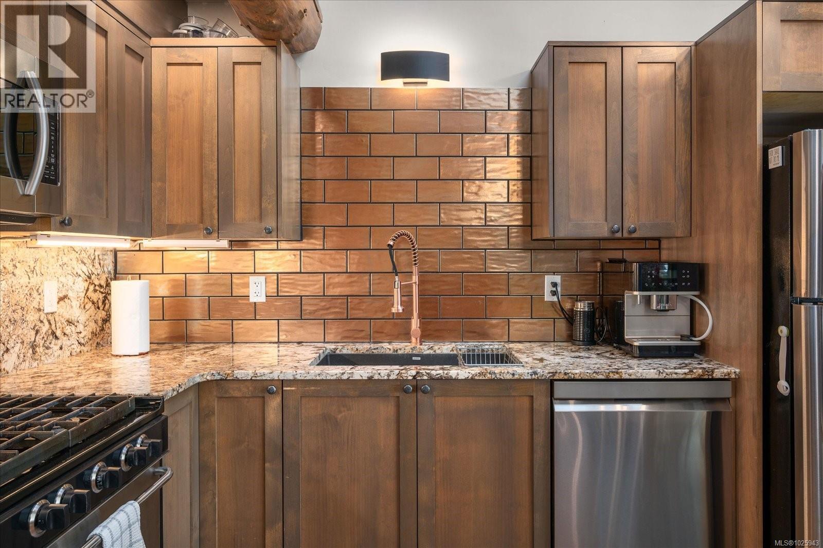 2376 Shady Lane, Qualicum Beach