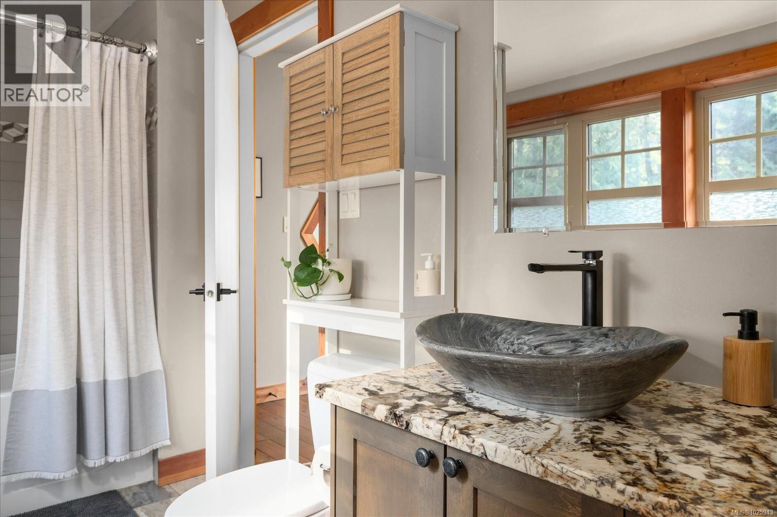 2376 Shady Lane, Qualicum Beach