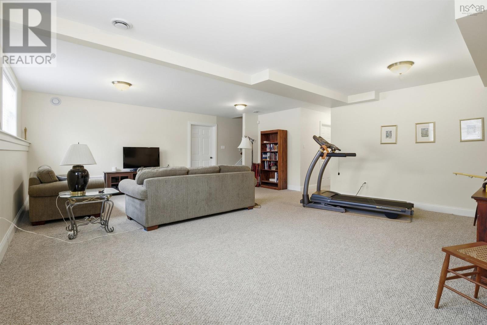 Property 29 of 50 of 208 BlackBear Circle