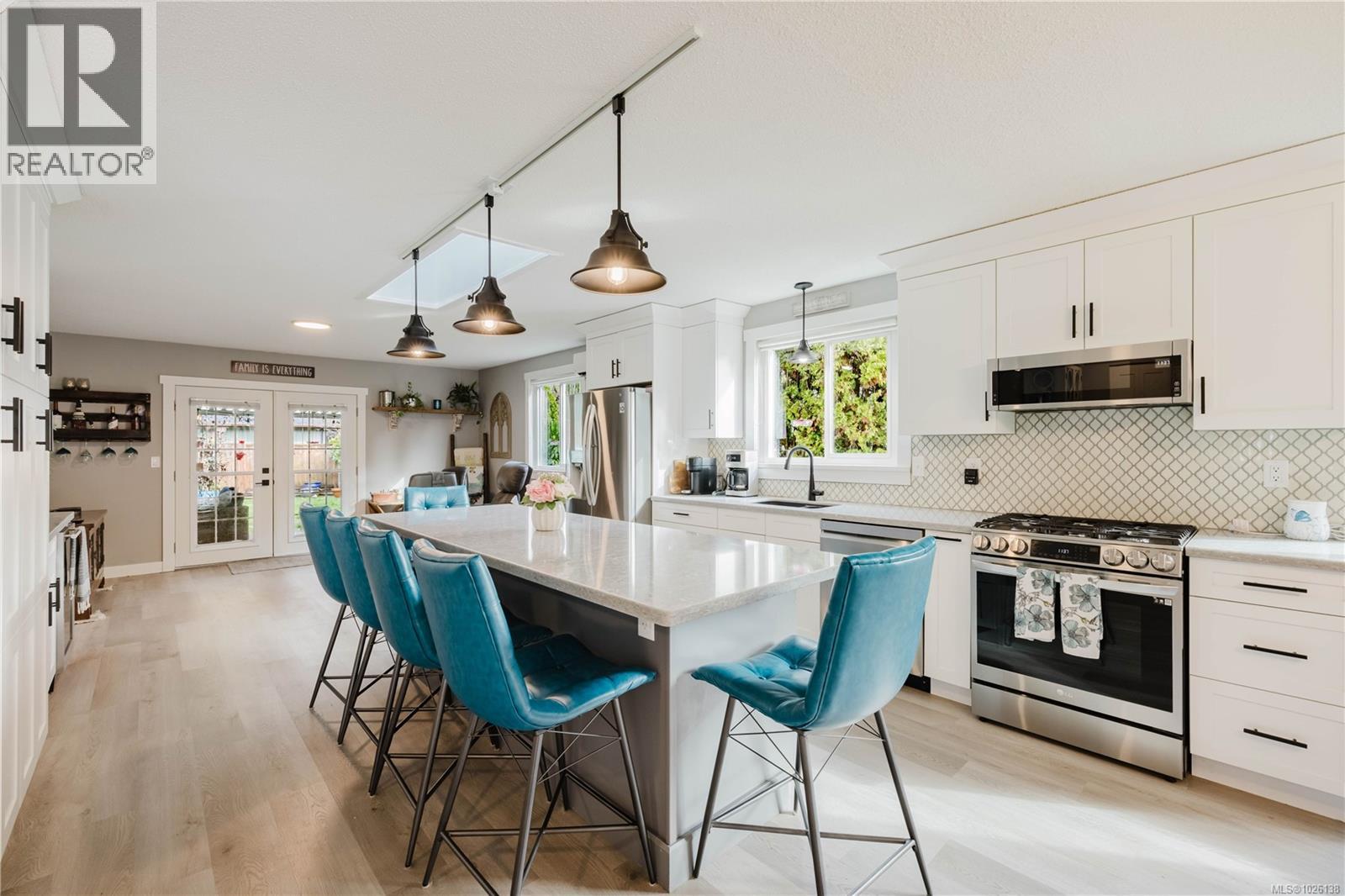 882 Sunridge Valley Dr - 14