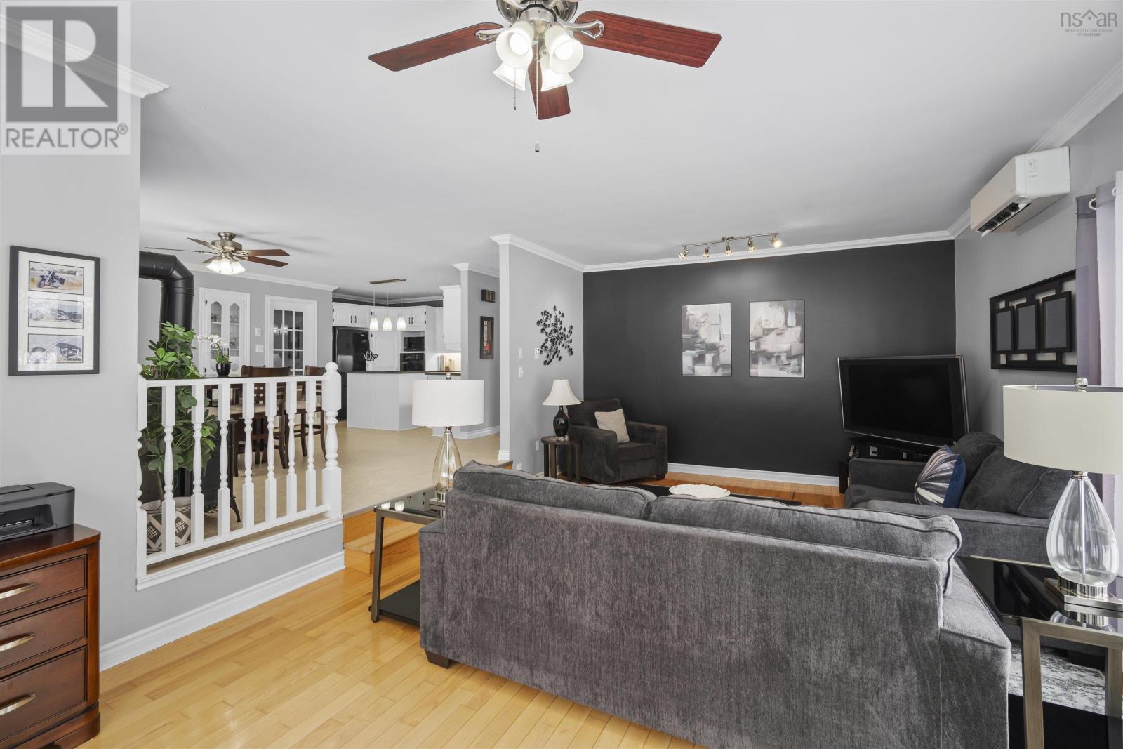 Property 16 of 37 of 8 Castlewood Drive