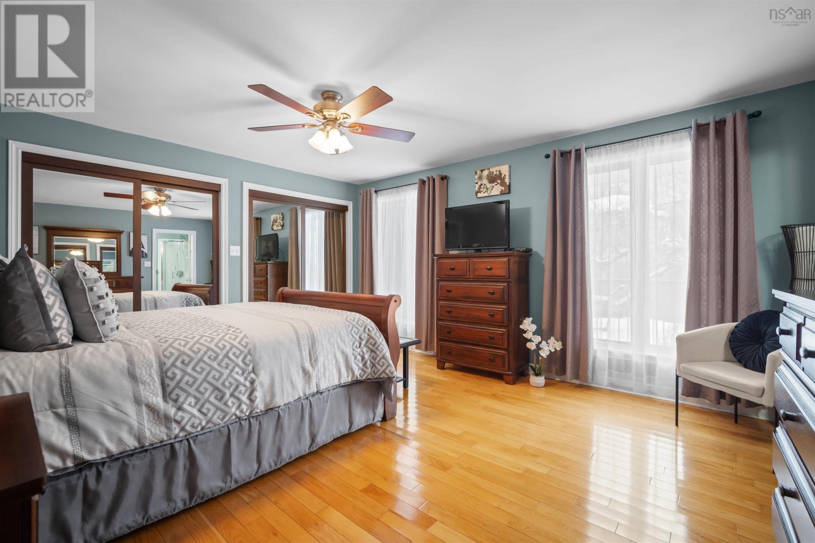 Property 26 of 37 of 8 Castlewood Drive