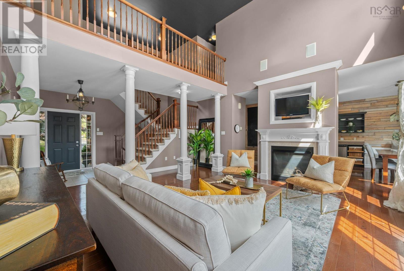 Property 7 of 52 of 510 Gleneagles Drive