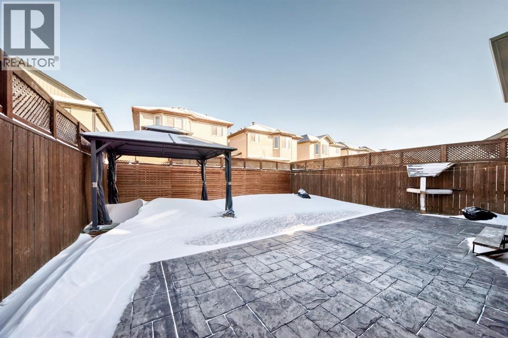 Single Family House for Sale in  Saddlelake Gardens NE Saddle Ridge Calgary 