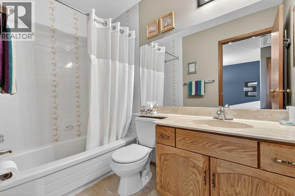 Single Family House for Sale in  Del Rio Place NE Monterey Park Calgary 