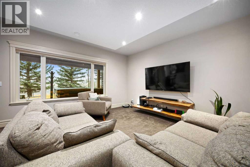 140 Gleneagles Landing, Cochrane