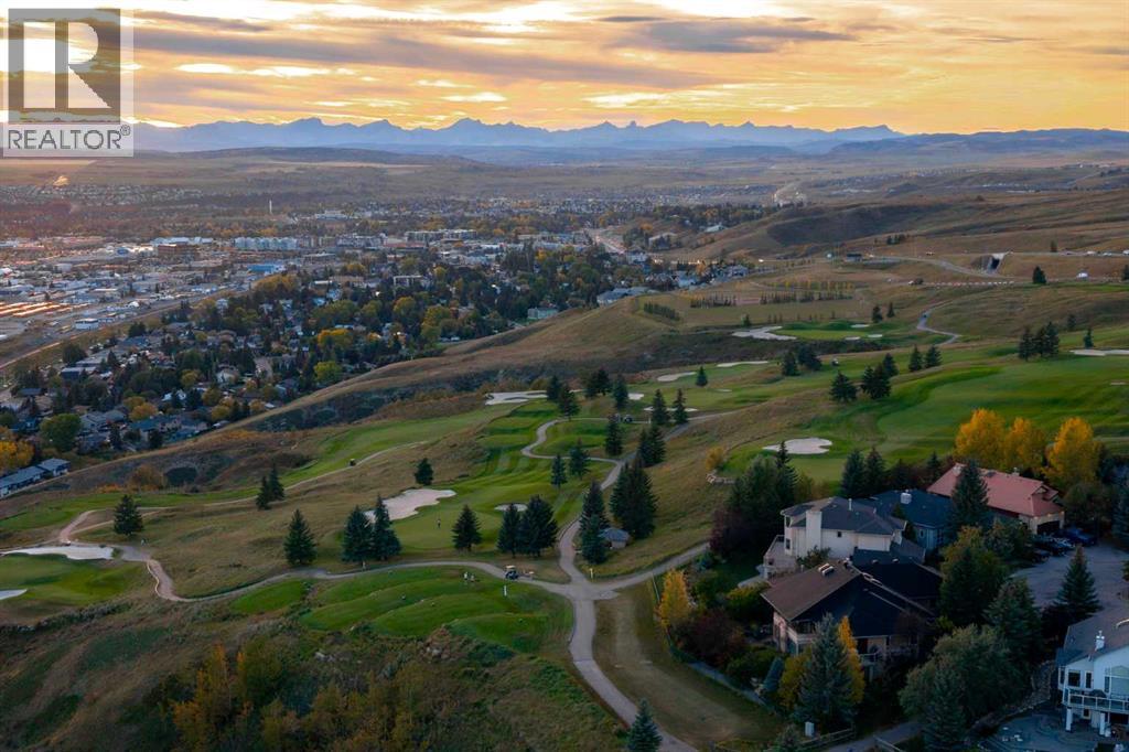 140 Gleneagles Landing, Cochrane