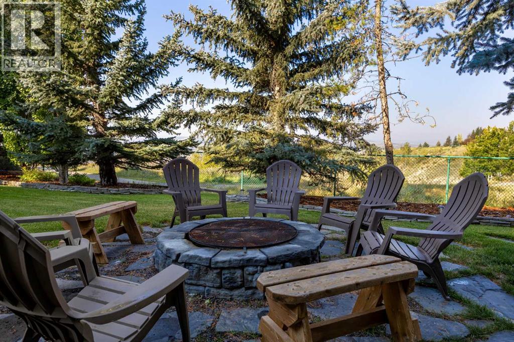 140 Gleneagles Landing, Cochrane