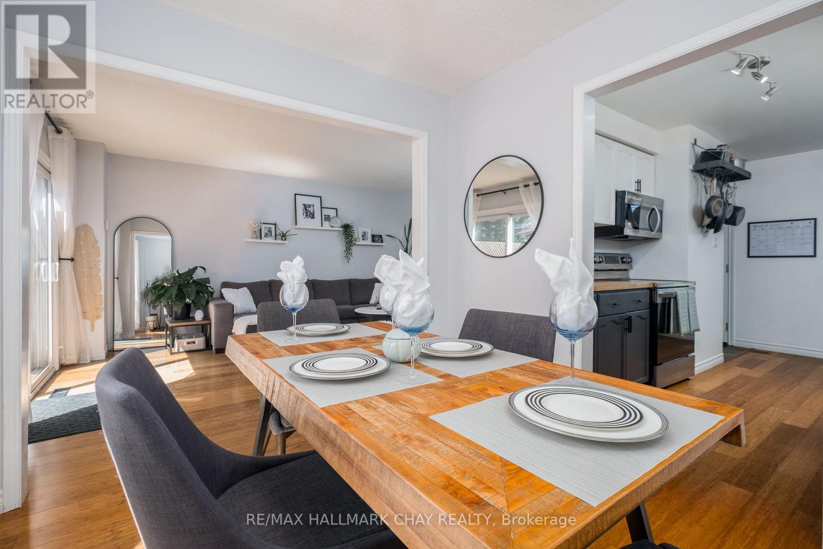 Single Family House for Sale in  WALLACE DRIVE Barrie (Northwest) 