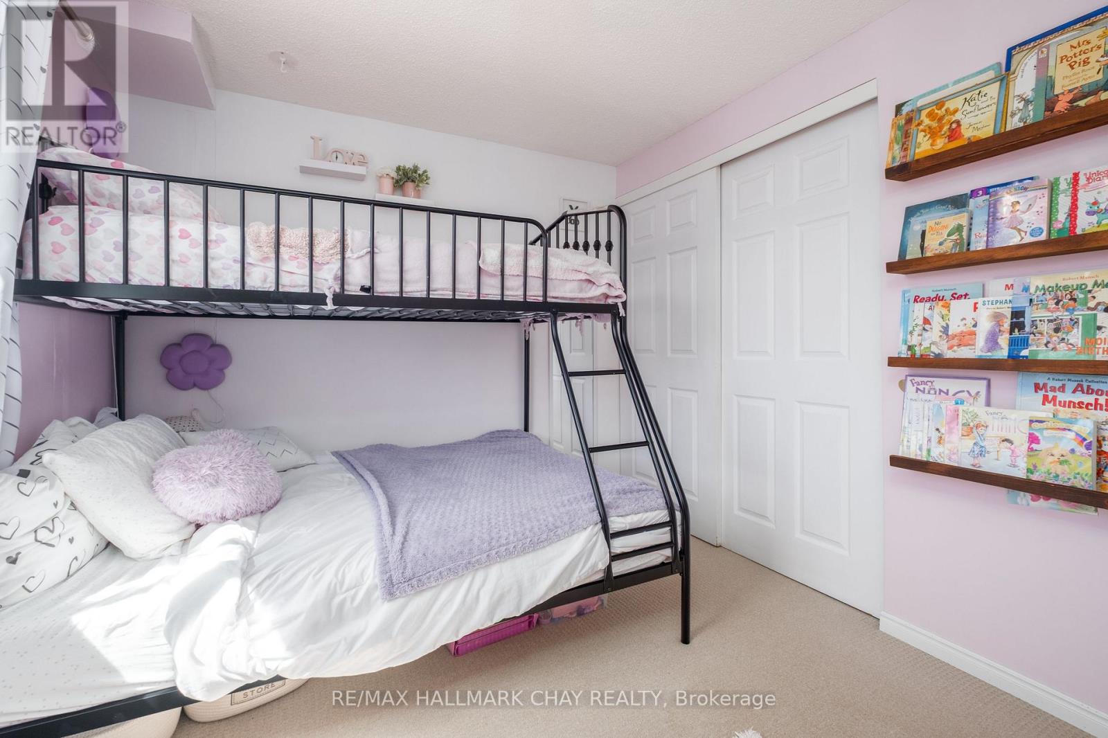 Single Family House for Sale in  WALLACE DRIVE Barrie (Northwest) 