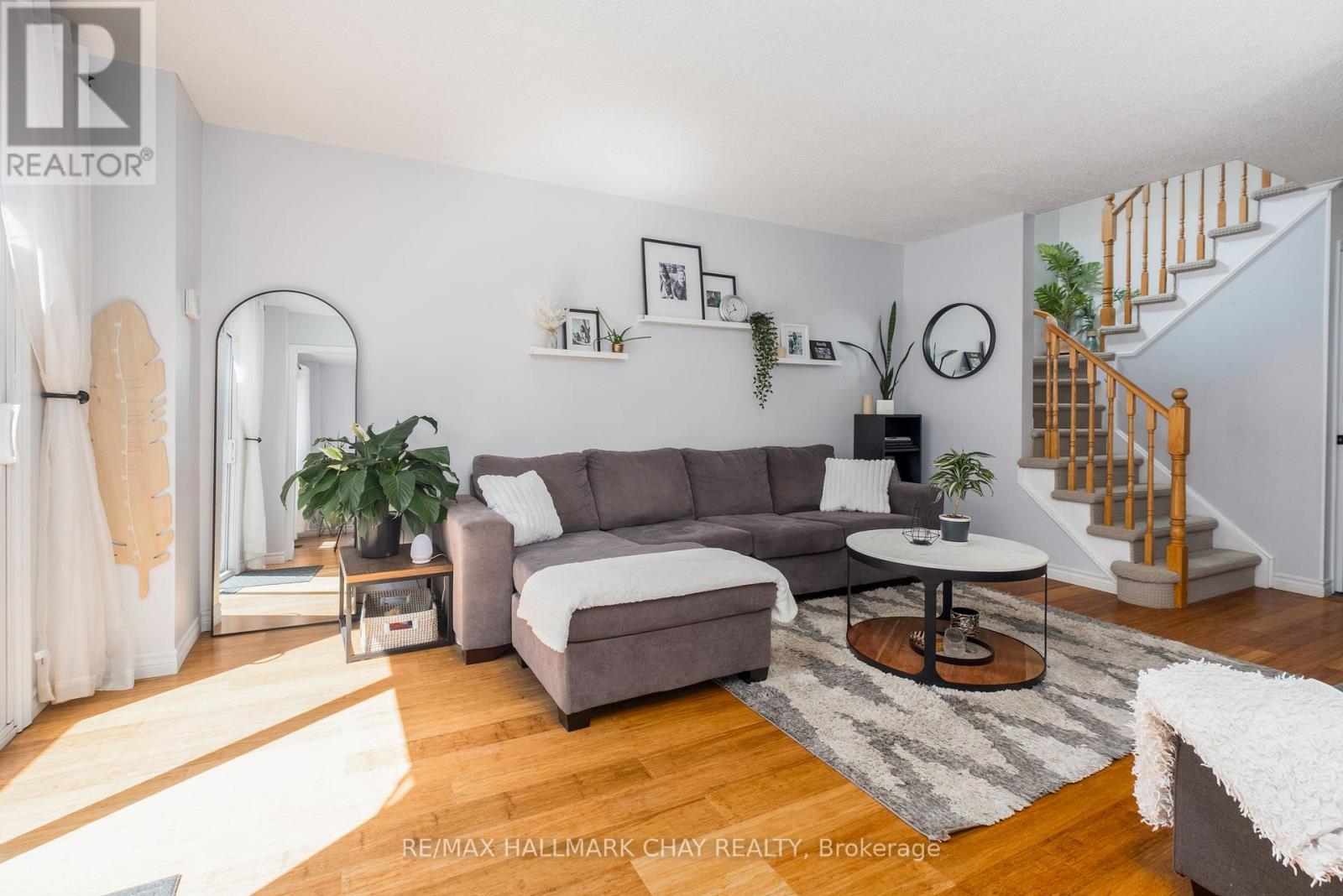 Single Family House for Sale in  WALLACE DRIVE Barrie (Northwest) 