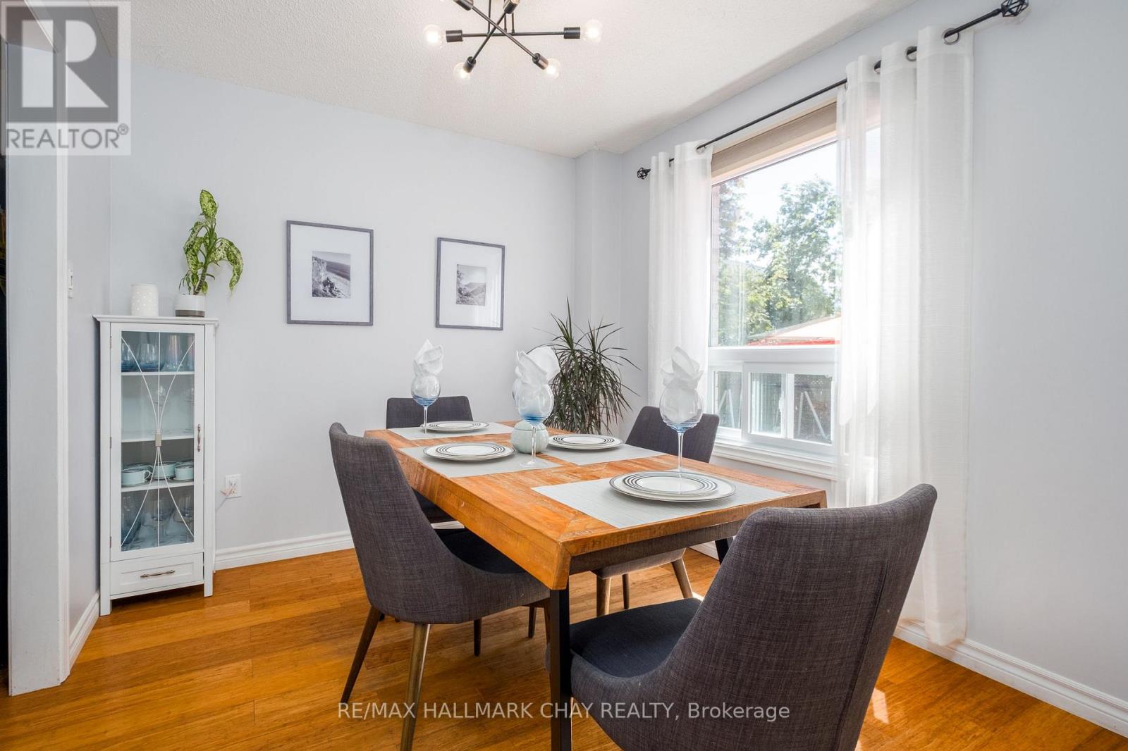 Single Family House for Sale in  WALLACE DRIVE Barrie (Northwest) 