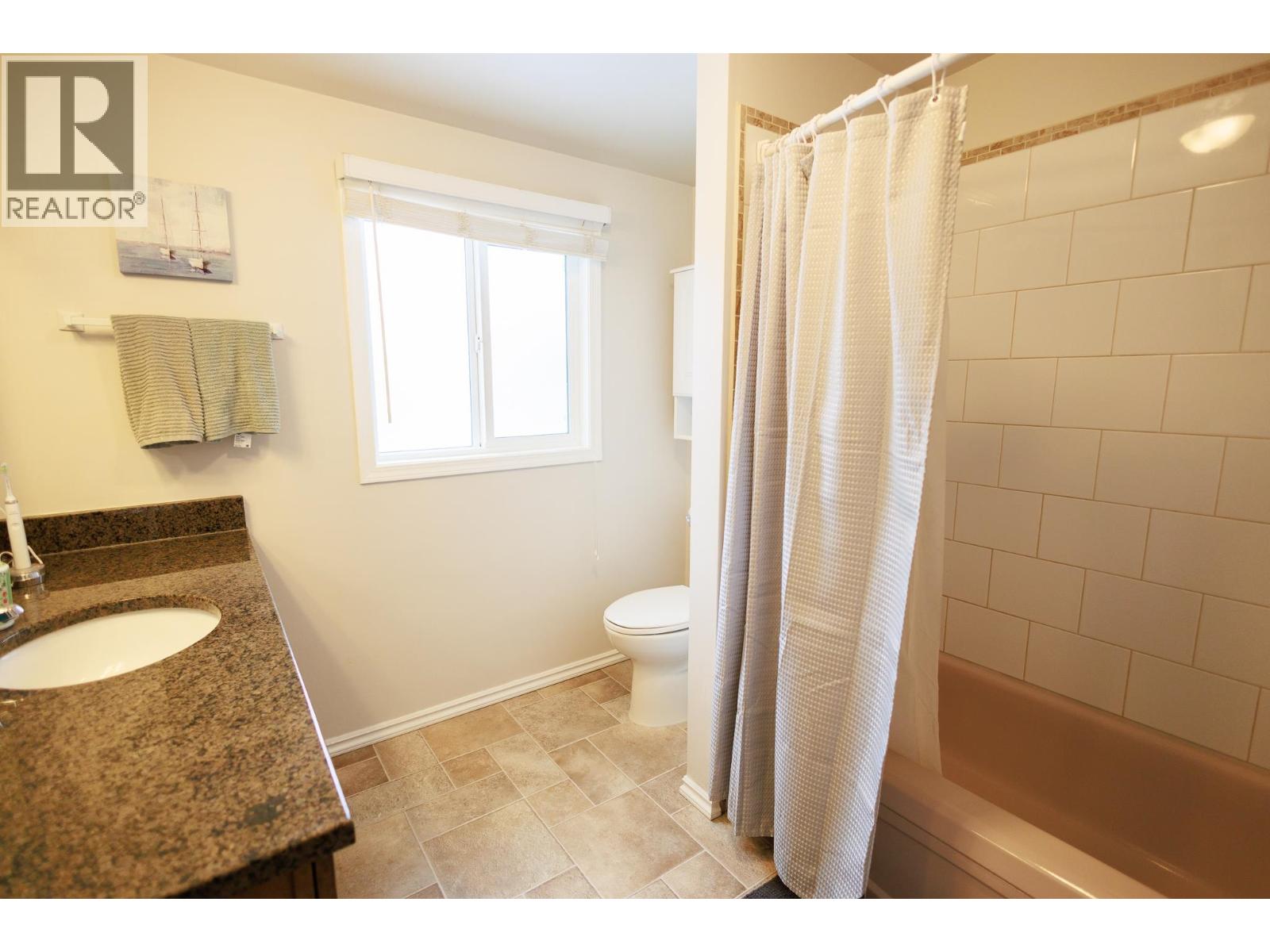 4115 BENNER Street, Terrace