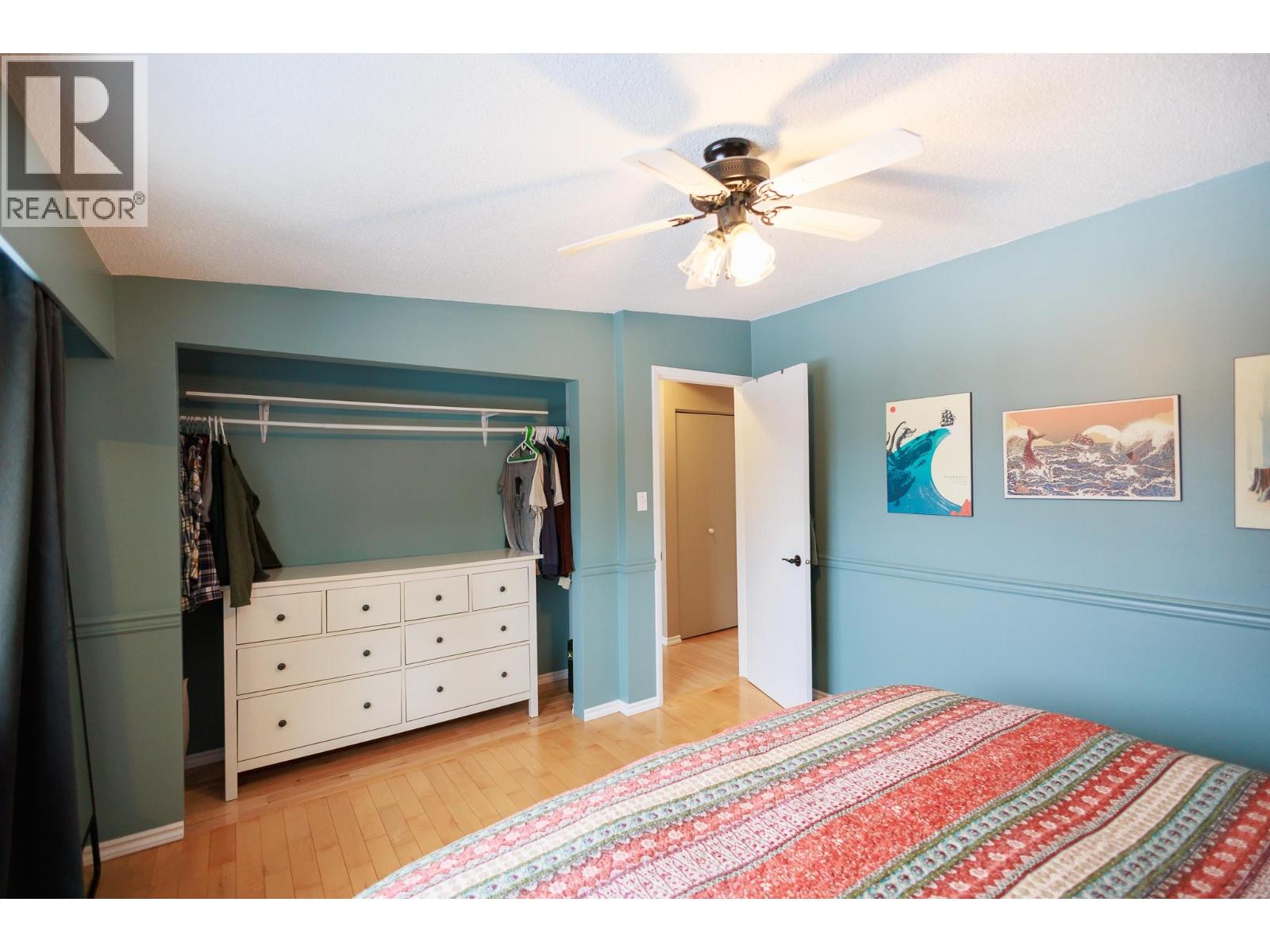 4115 BENNER Street, Terrace