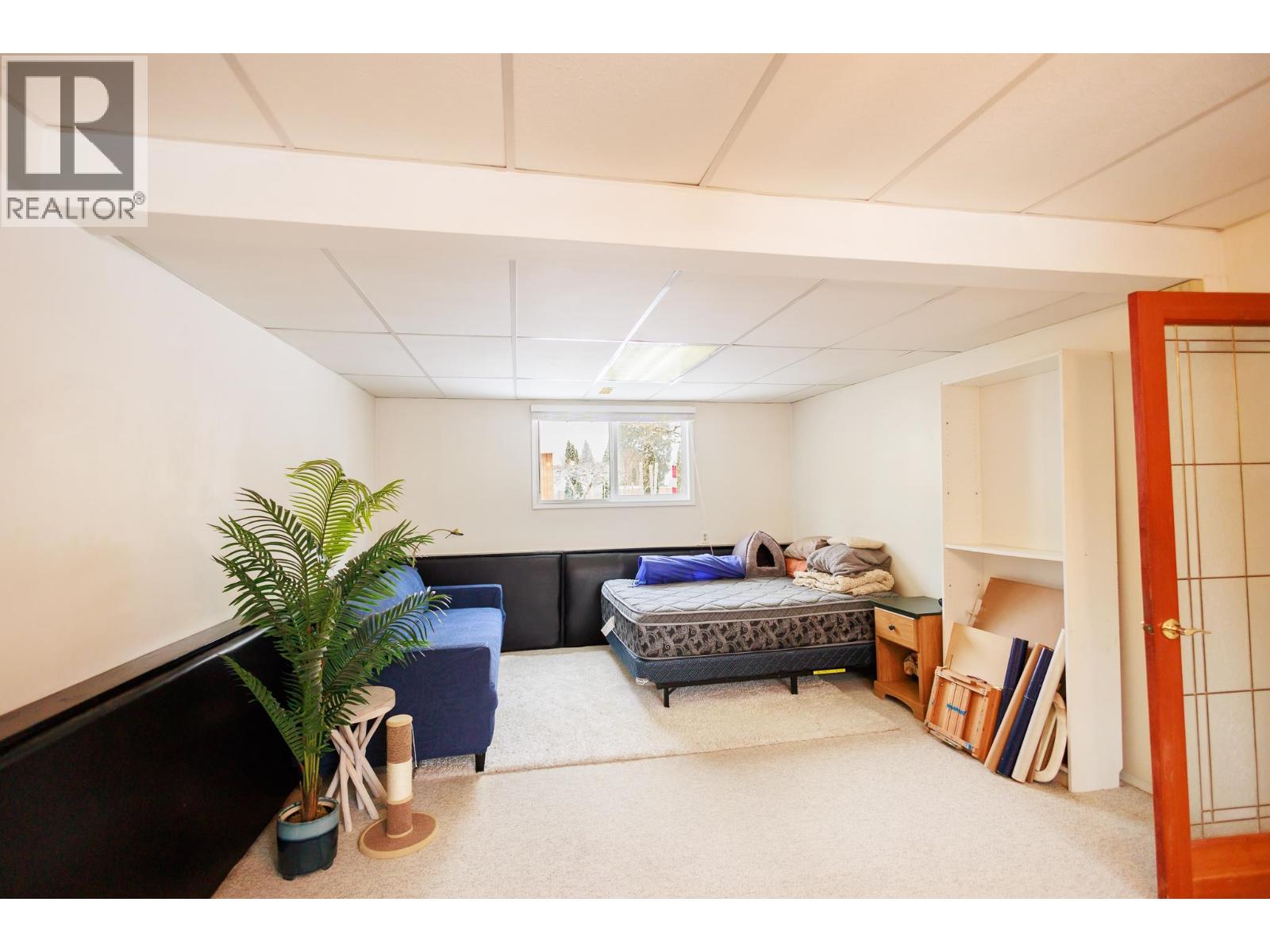 4115 BENNER Street, Terrace