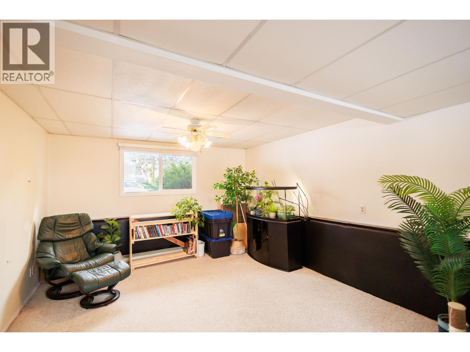 4115 BENNER Street, Terrace