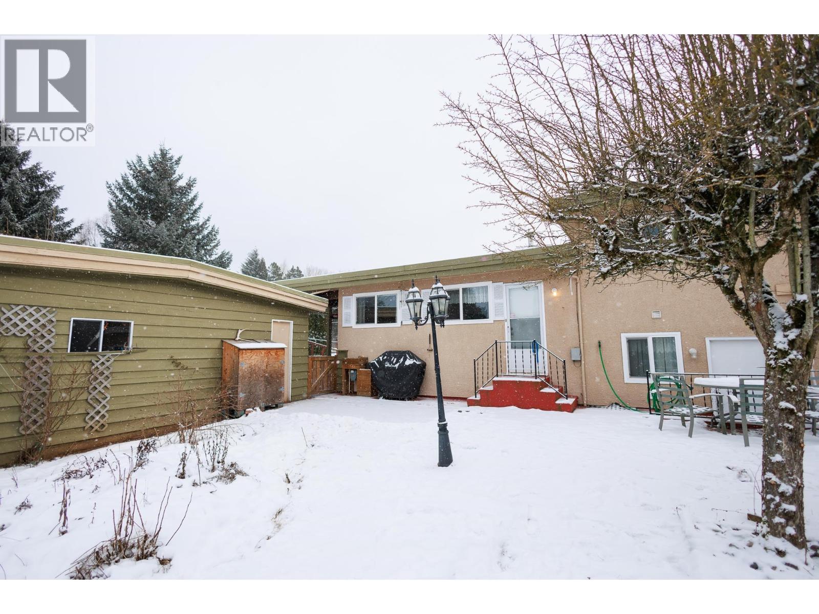 4115 BENNER Street, Terrace