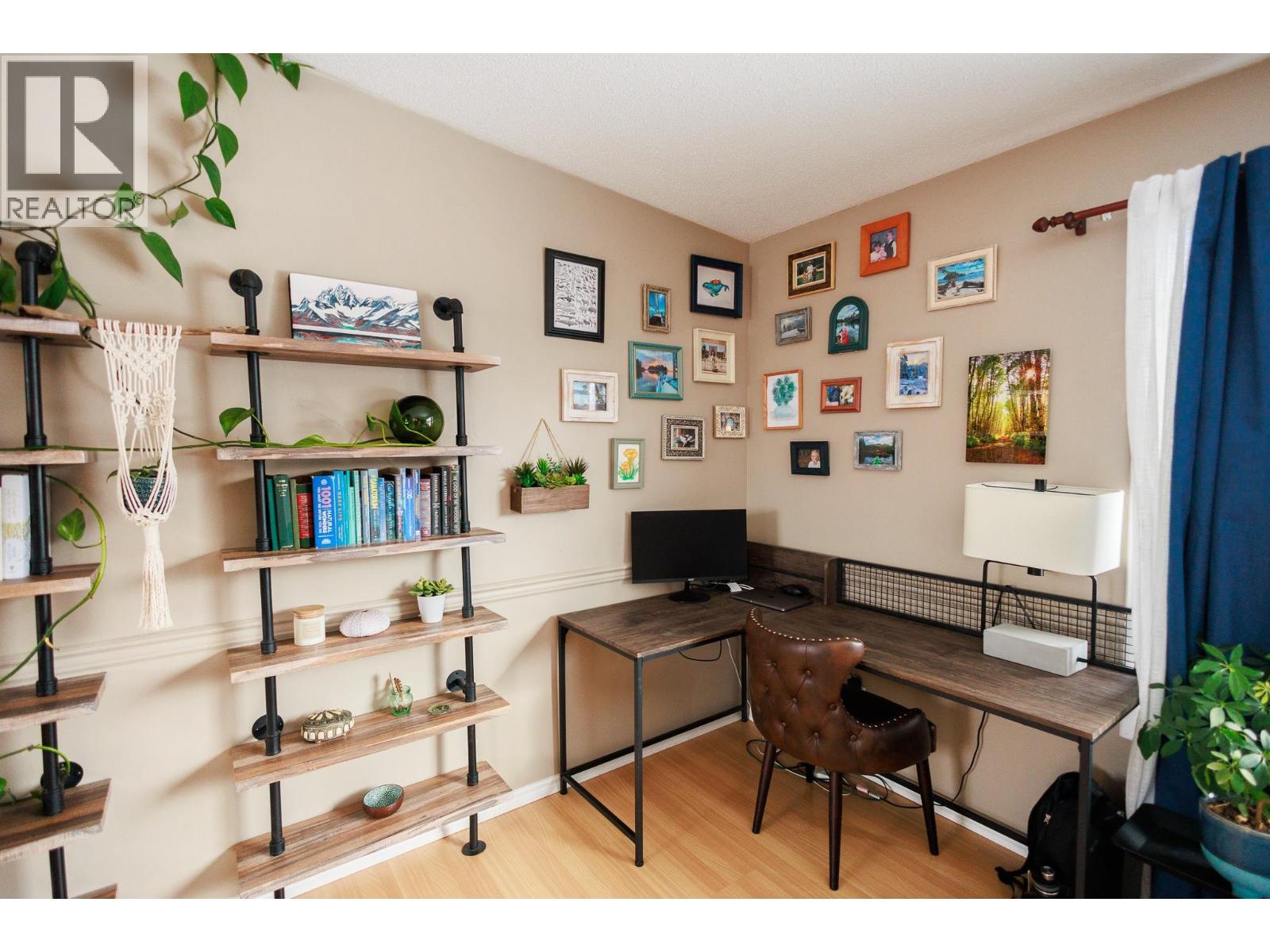 4115 BENNER Street, Terrace