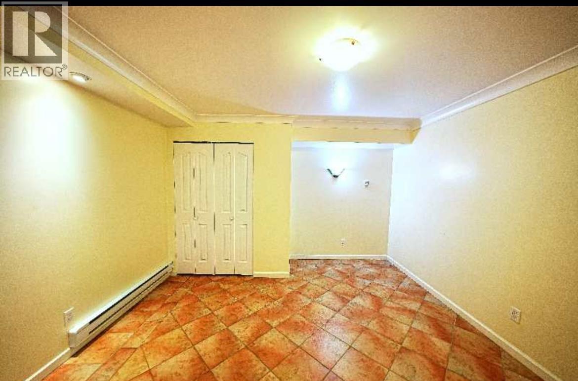 1116 EDGEWOOD STREET - Photo 3 of 12, North Vancouver, British Columbia