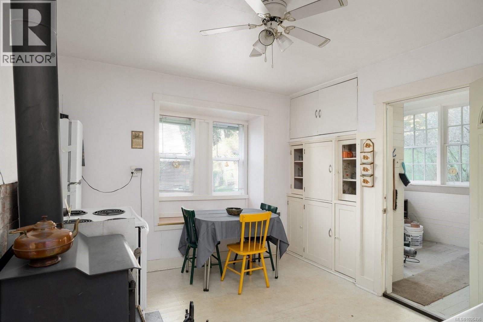 1183-1193 HILLGROVE RD - 13