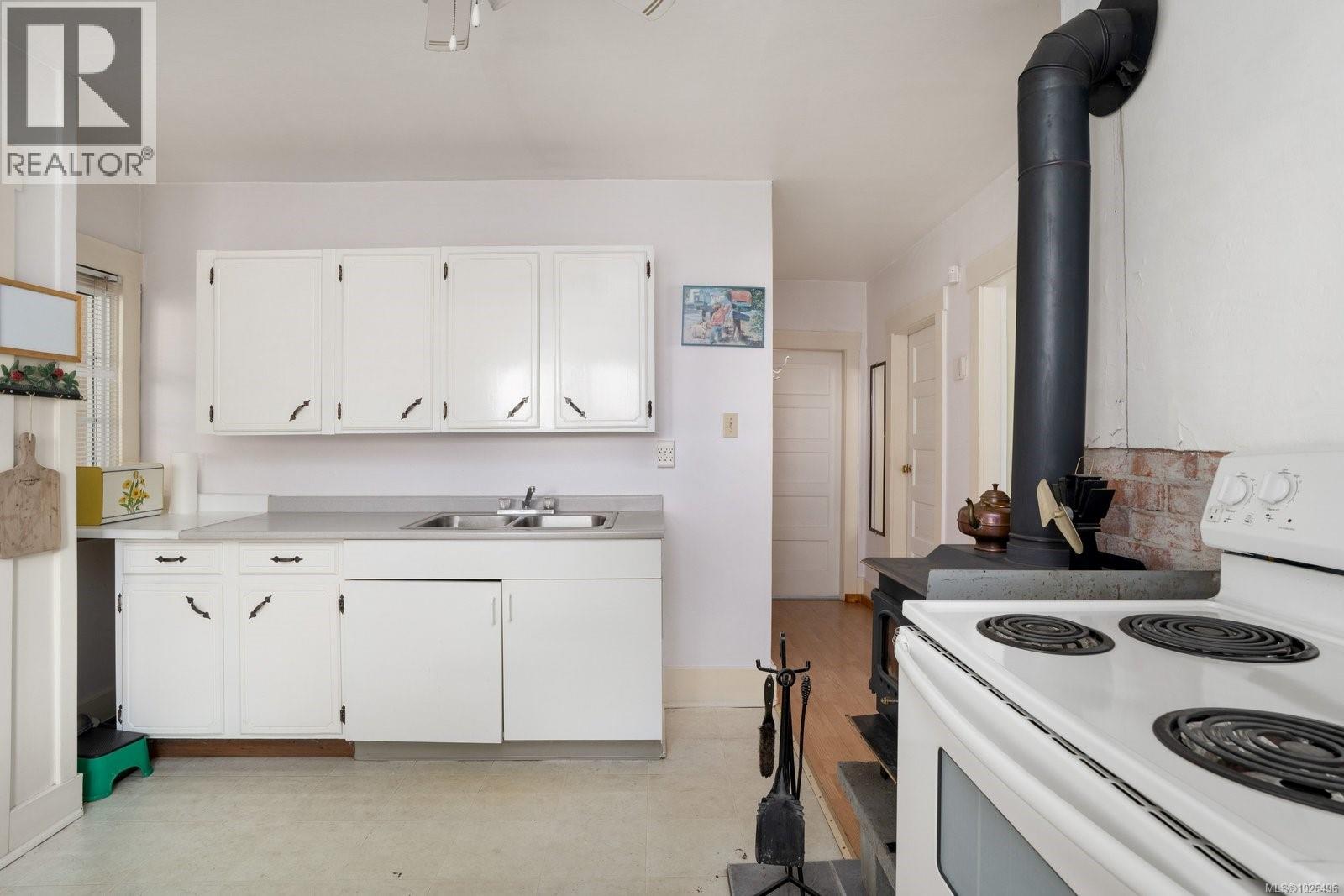 1183-1193 HILLGROVE RD - 14