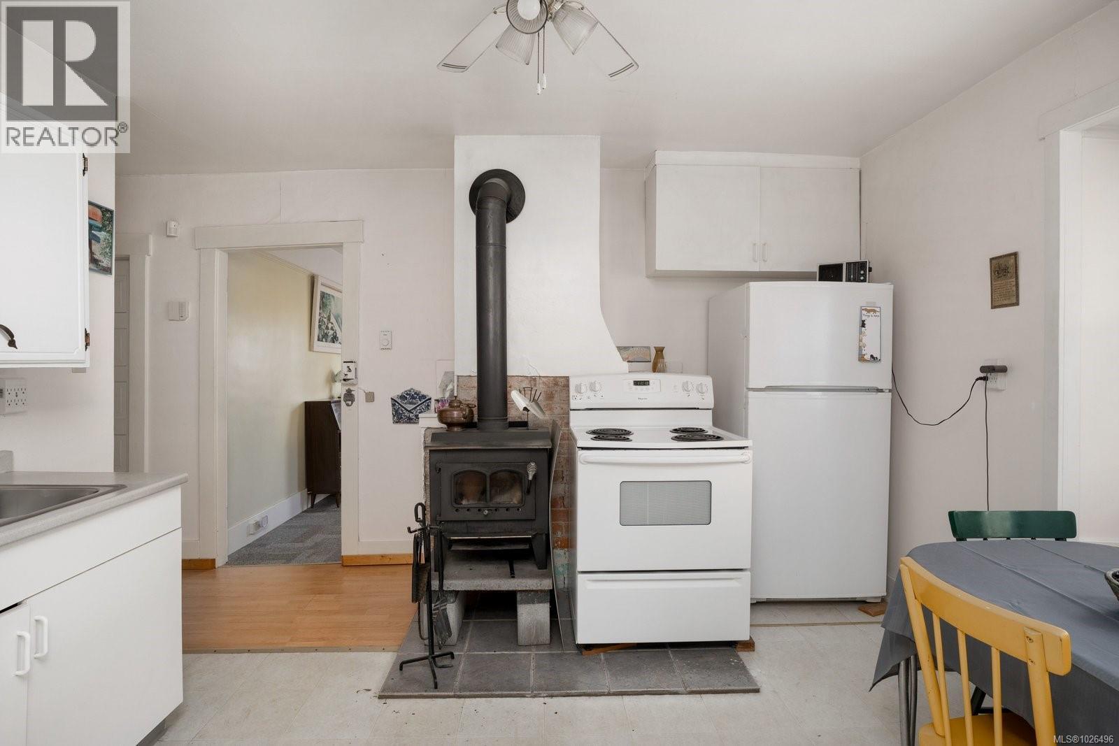 1183-1193 HILLGROVE RD - 15