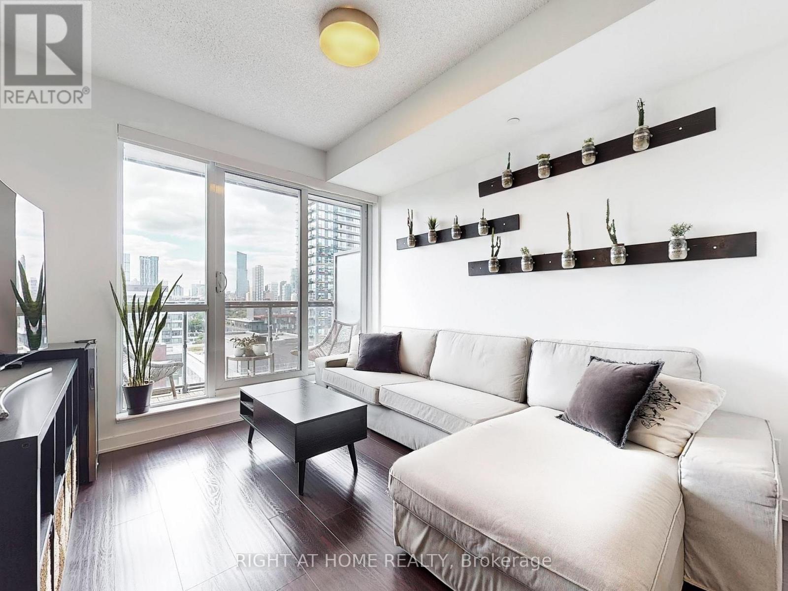 #1407 55 REGENT PARK BOULEVARD - 1
