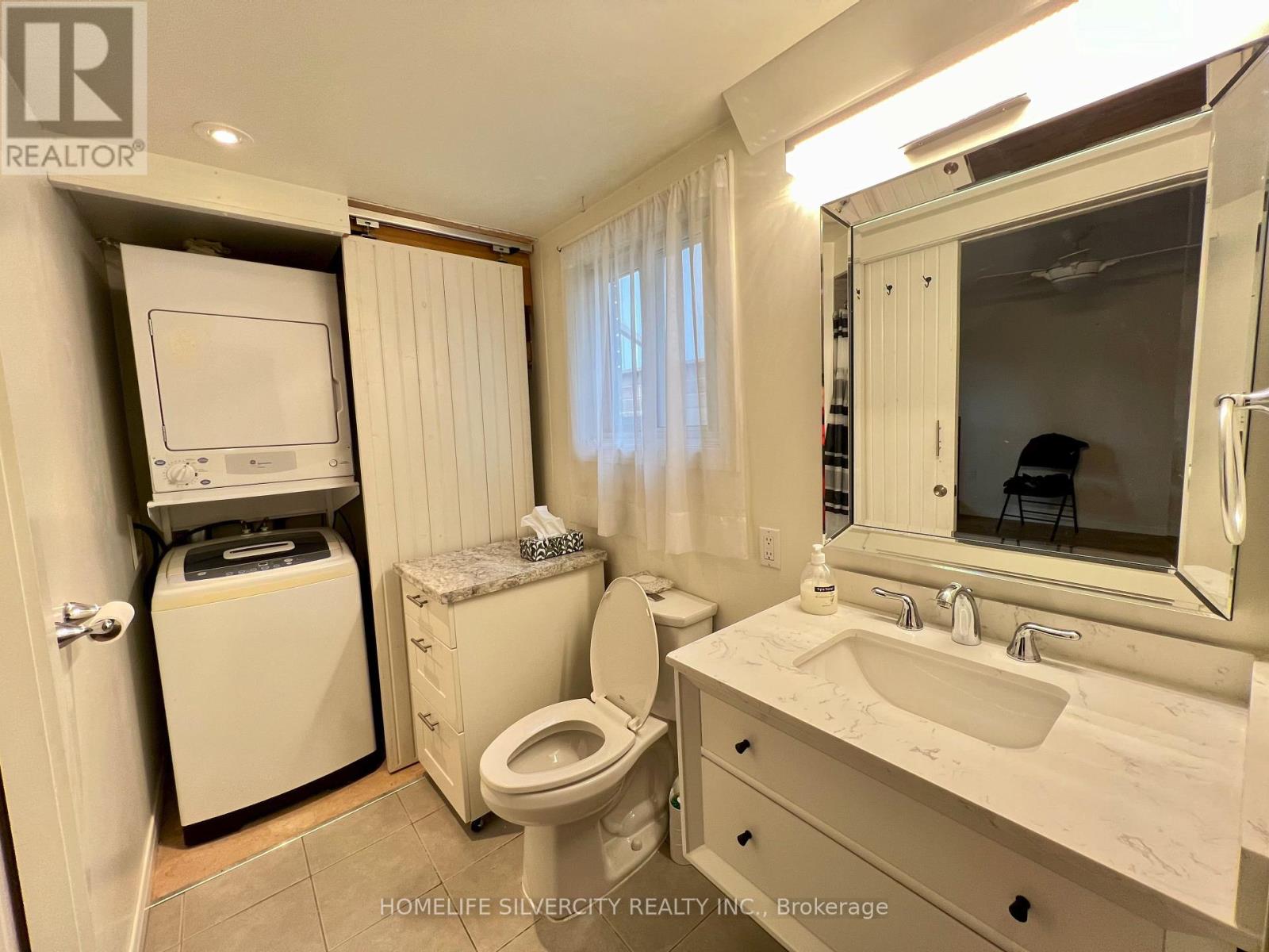 251 ST PAUL STREET - 12
