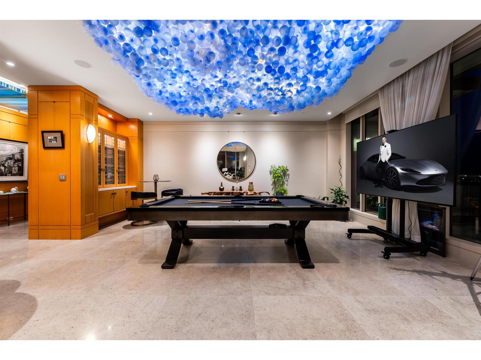 PH801 1551 FOSTER STREET, White Rock