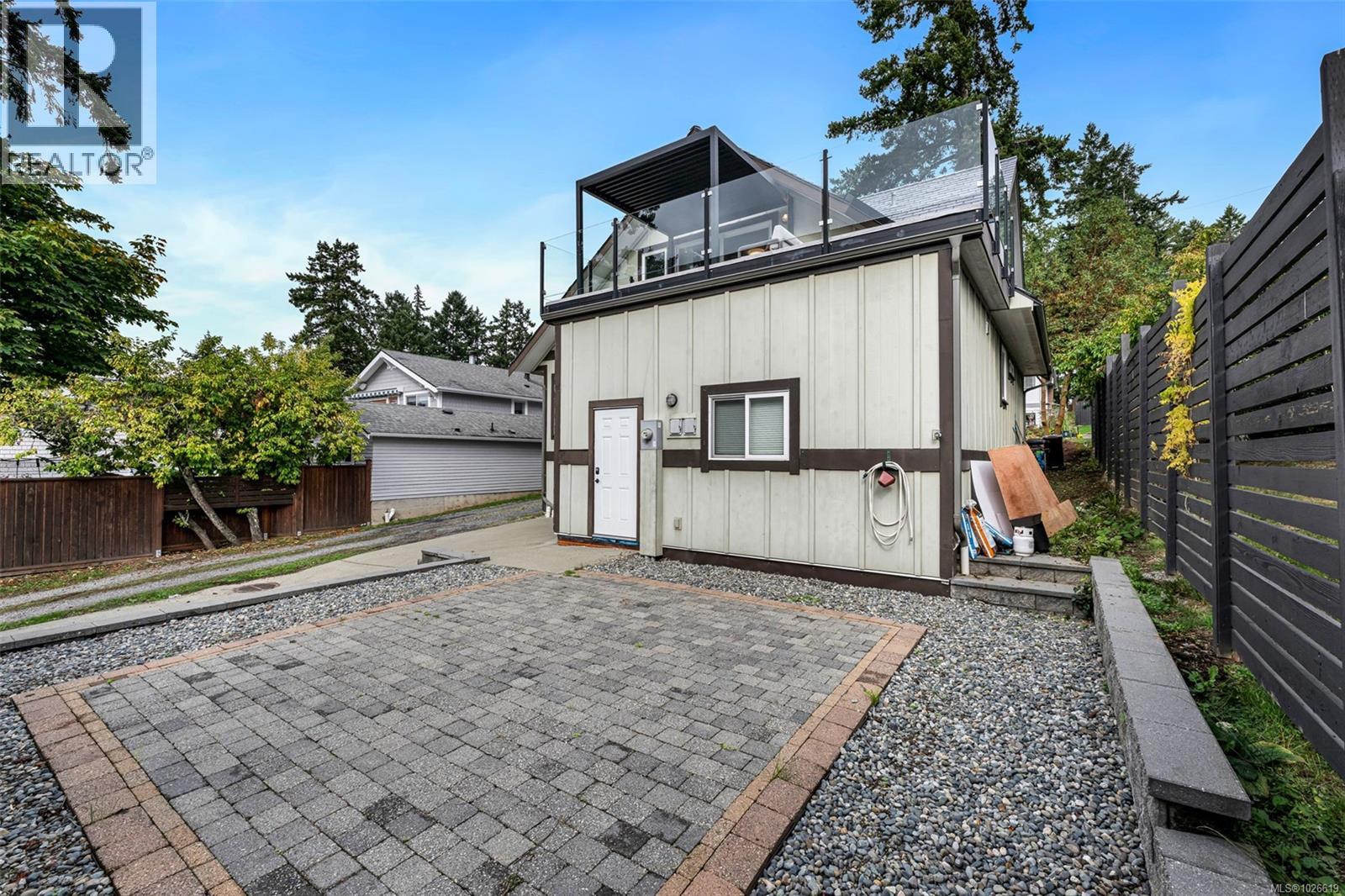 767 Harding Lane, Central Saanich