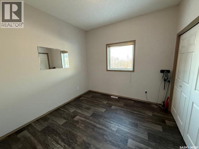 60 BANKS CRESCENT - 13