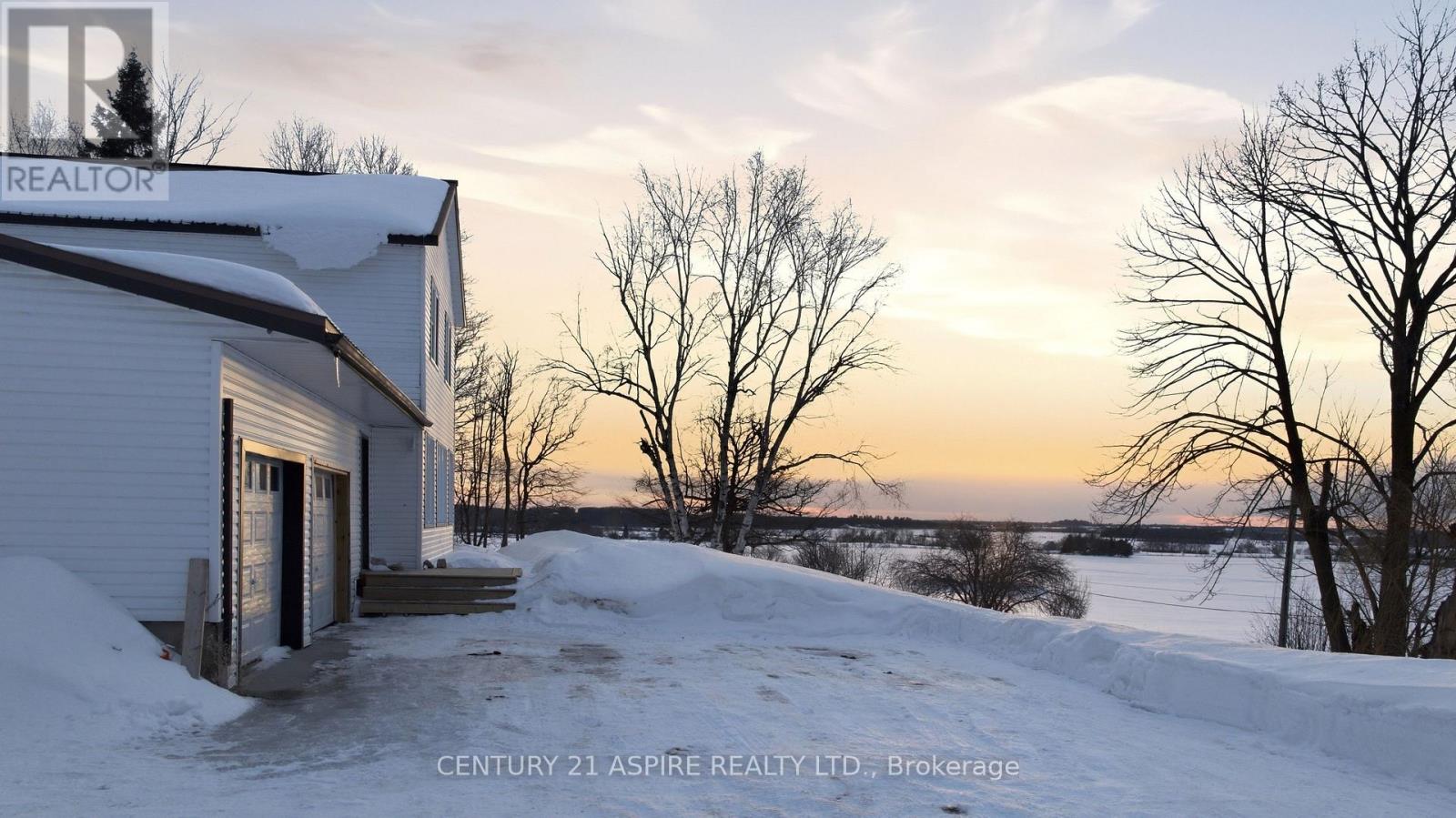 374 LAPASSE ROAD - Photo 5 of 49, Whitewater Region, Ontario