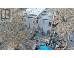 B - 349 Oakwood Avenue, Toronto, ON M6E2W1 Photo 7