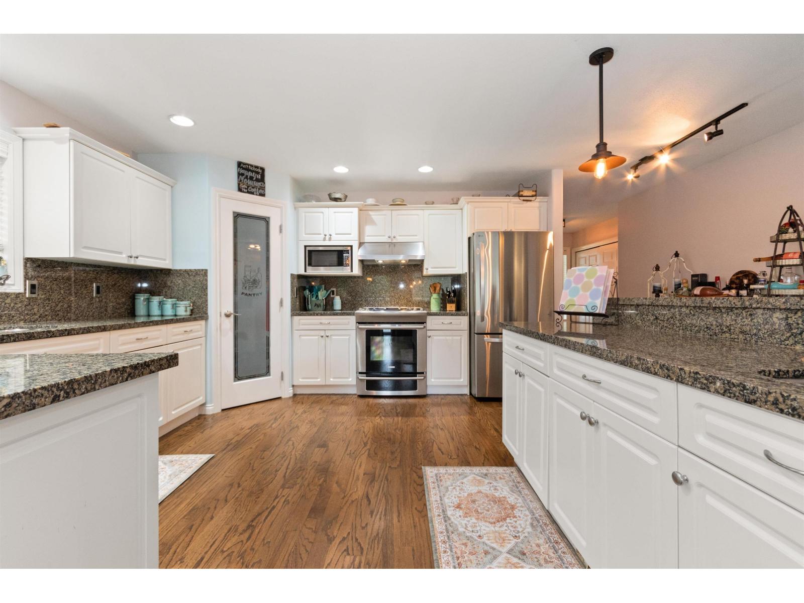 246 BALSAM AVENUE, Harrison Hot Springs, Harrison Hot Springs