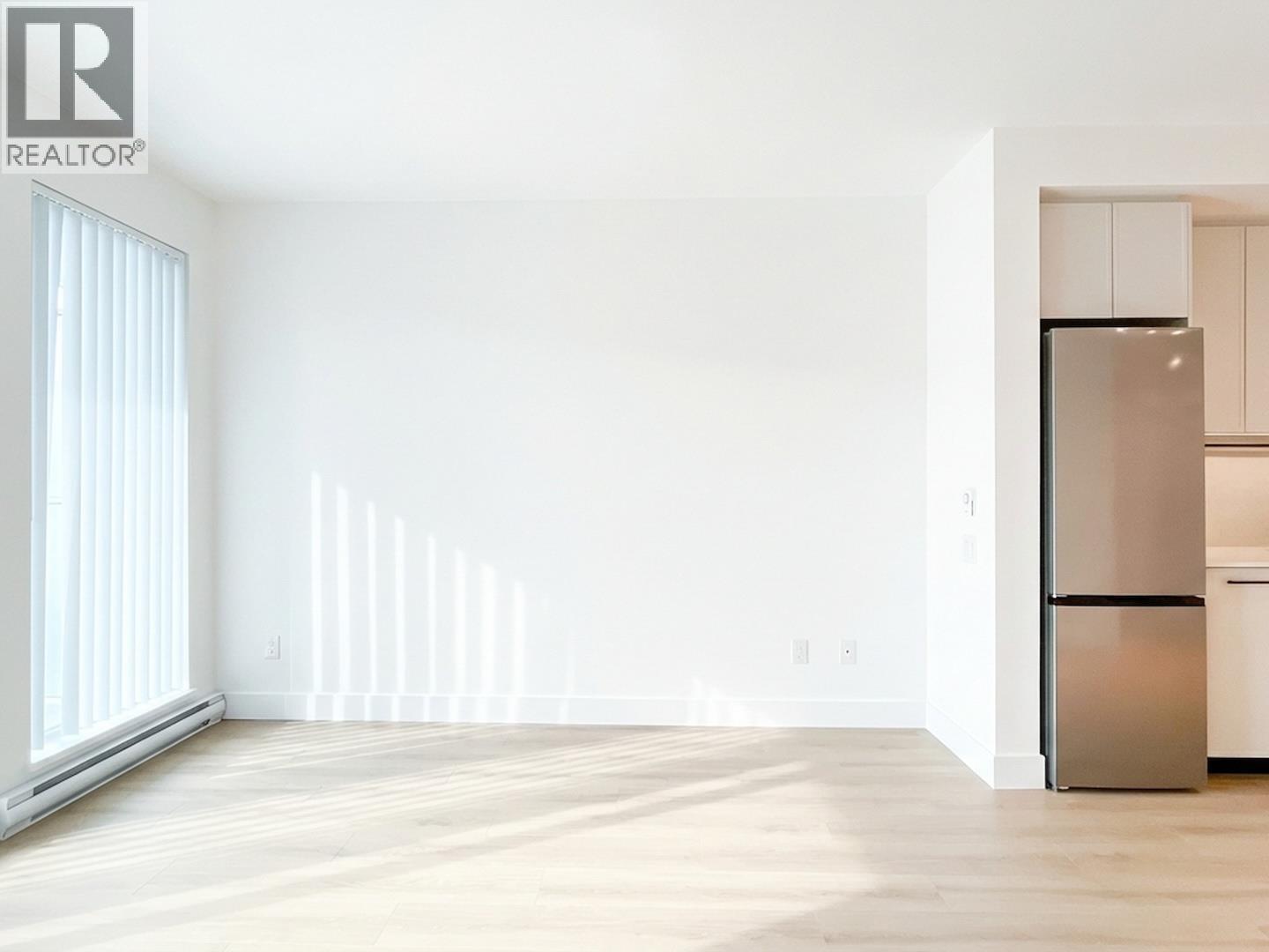 302 3055 MURRAY STREET, Port Moody