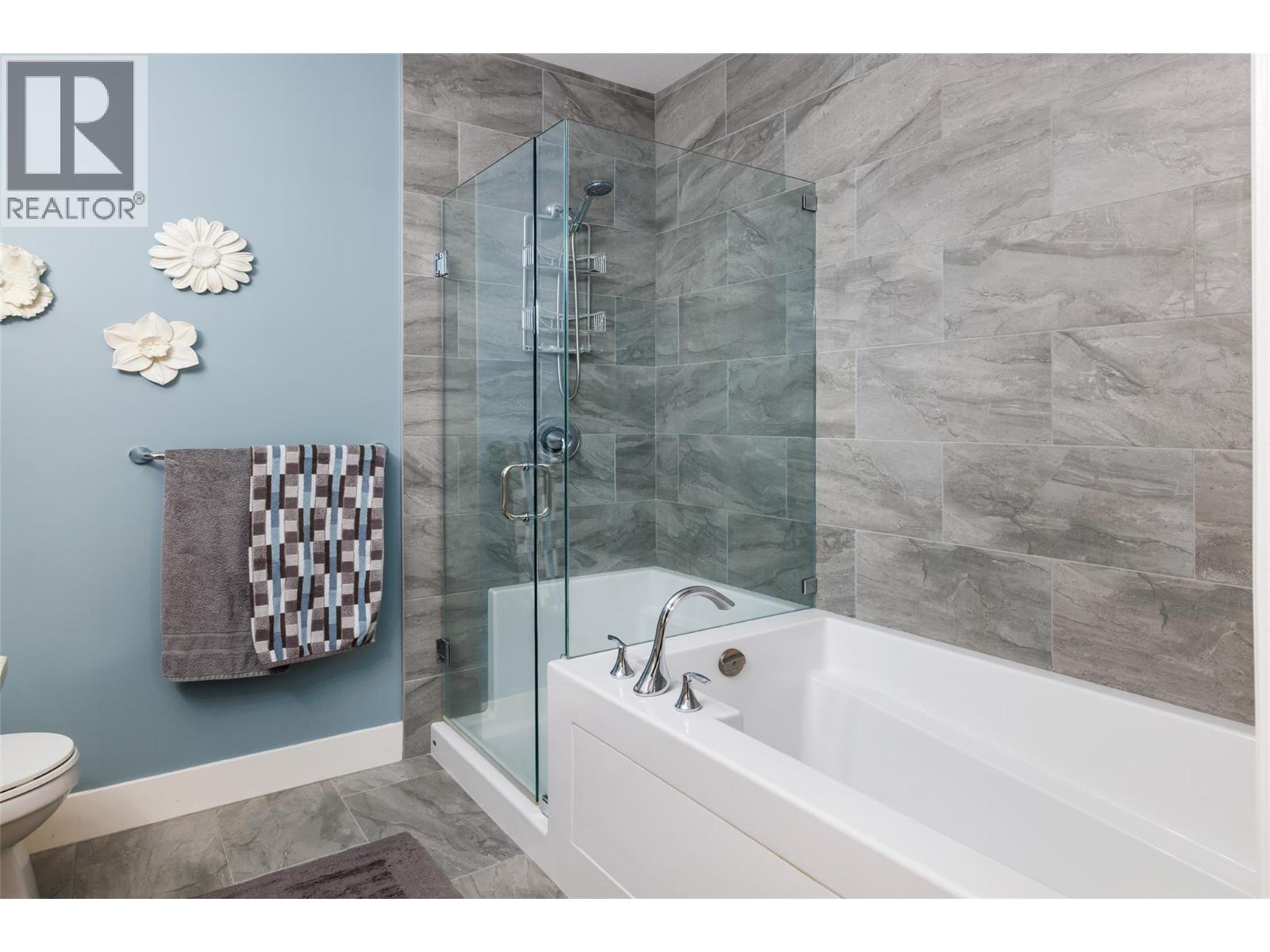 2150 Talavera Place, West Kelowna