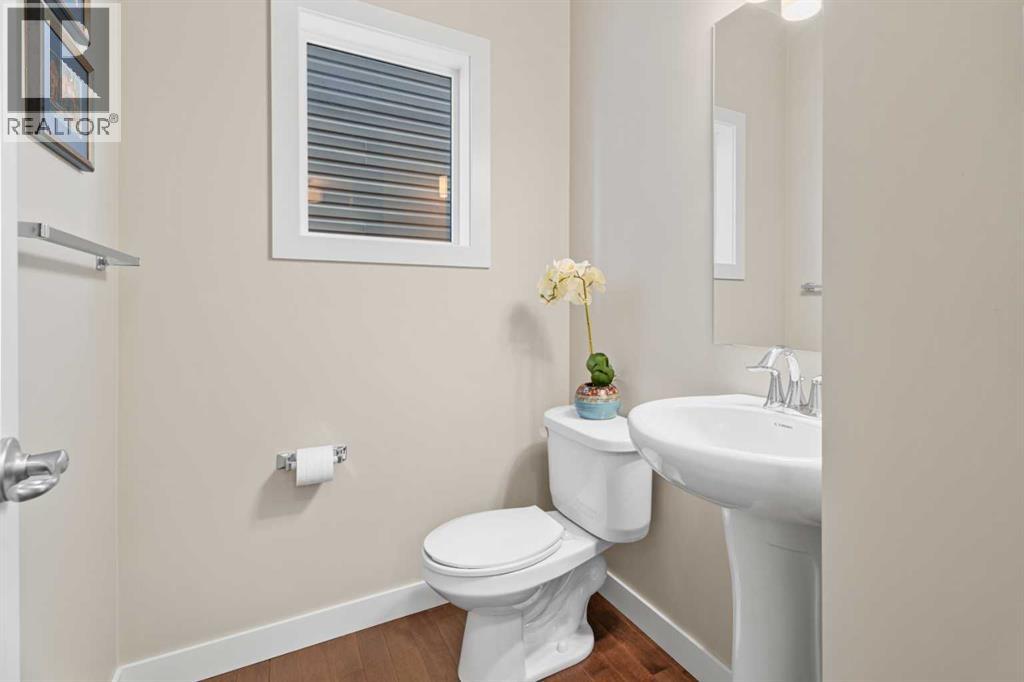 Single Family House for Sale in  Chaparral Valley Way SE Chaparral Calgary 