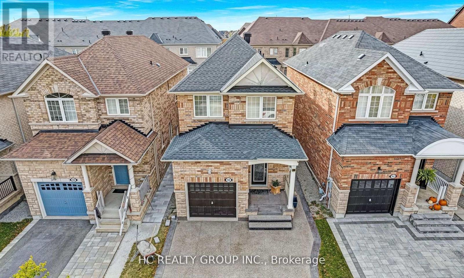 Listing photo of 90 BOTICELLI WAY